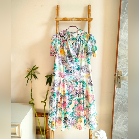 Retro Floral Skater Dress - Picture 3 of 16